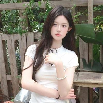 玉腿花拳